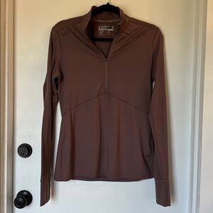 5.11 Tactical Women's PT-R Catalyst 1/2 Zip pullover peppercorn medium